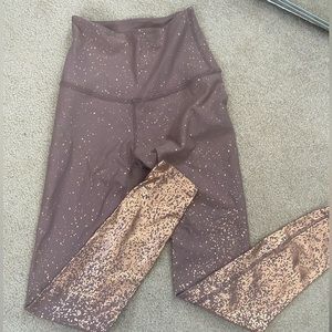 Beyond Yoga Brazen Blush & Rose Gold Alloy Metallic Speckled Ombre Leggings New